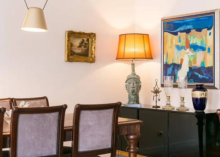 Διαμέρισμα Glamorous House